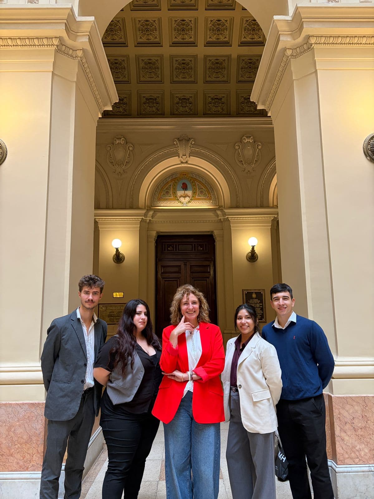 Cetera & Asociados — equipo en el Palacio de Justicia
